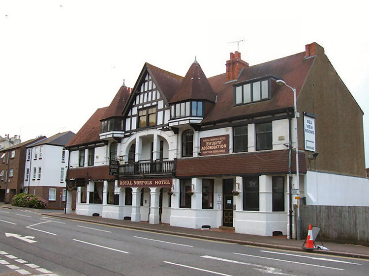 Royal-Norfolk-Hotel-2009-Sandgate.jpg